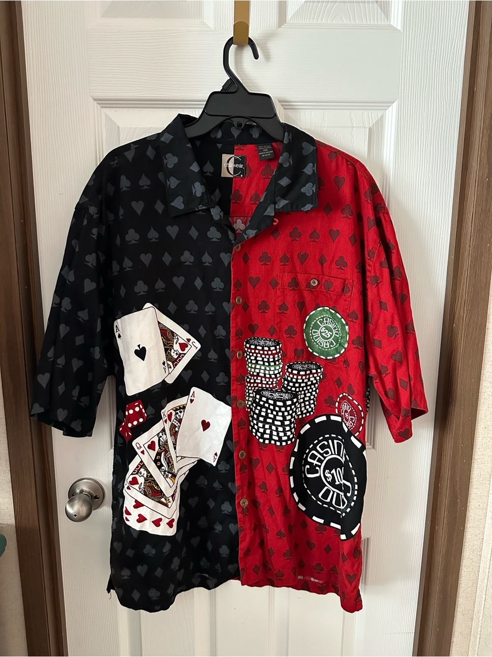 Chiliwear Casino Print Button-Up Shirt in Black & Red Mens XXL